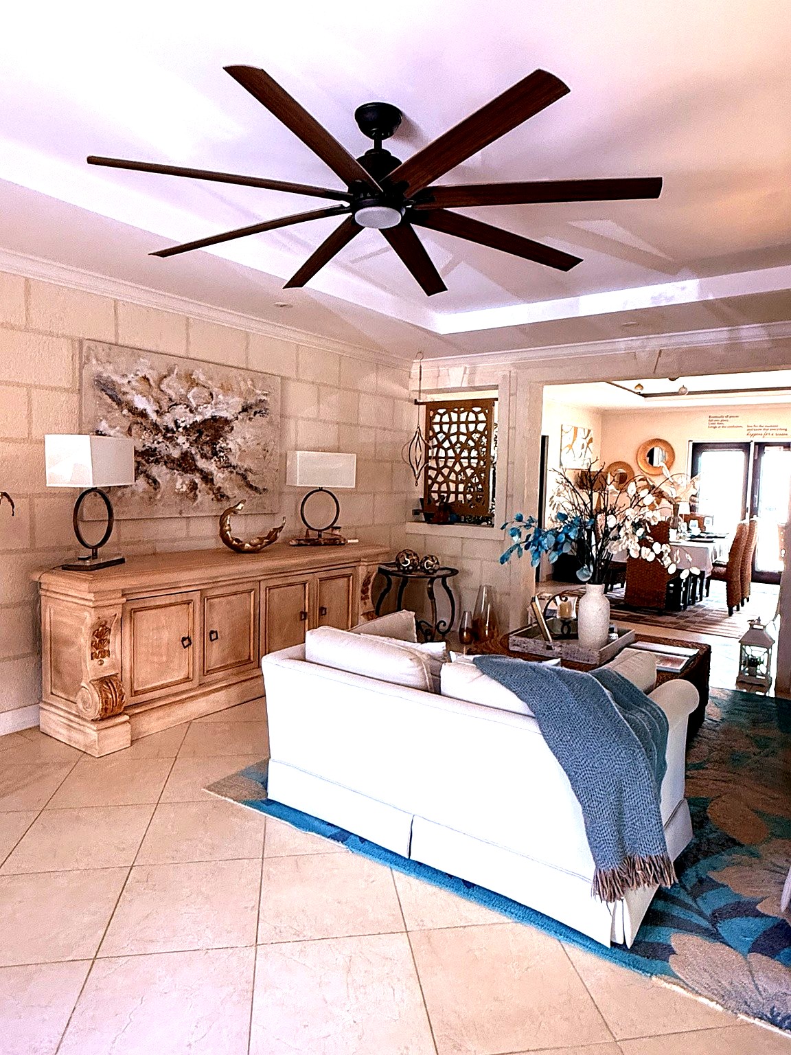 Living room at Hidden Gem